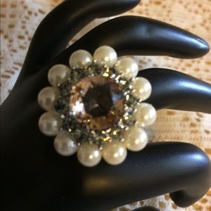 New Retired Avon Ring Size 9